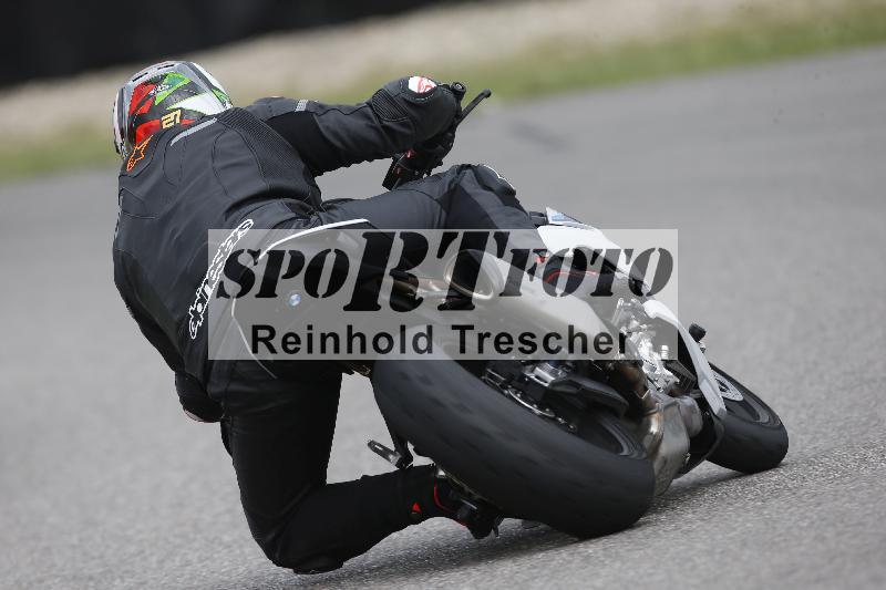 /Archiv-2023/55 02.08.2023 FREERIDE TRAINING ADR/Gruppe M/backside
